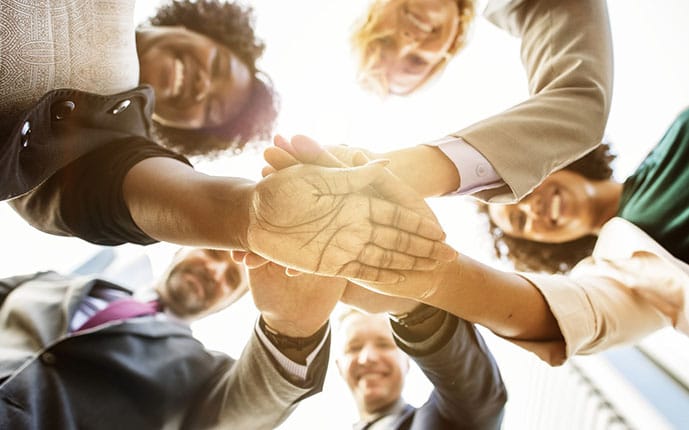 découvrez nos conseils et astuces pratiques pour organiser un séminaire d'entreprise réussi, motiver vos équipes et atteindre vos objectifs professionnels efficacement.